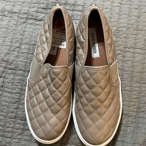 Steve Madden Slip-On Sneakers